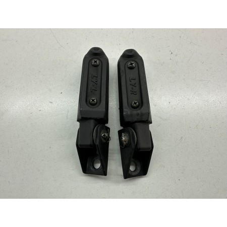 PAR DE ESTRIBERAS TRASERAS HARTFORD VERVMOTO CLASSIC 250 S 2015-2018-2020