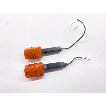 PAIR OF FRONT INDICATORS RIGHT LEFT SUZUKI DR 650 RS 1991-1997