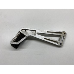 REAR RIGHT PASSENGER FOOTREST SUZUKI DR 650 RS 1991-1997 2