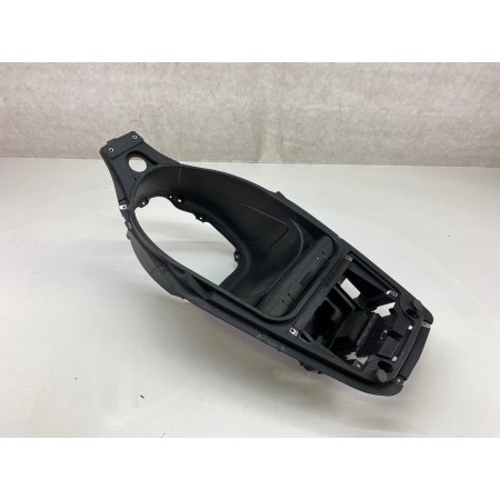 COMPARTIMENT POUR CASQUE SOUS LE SIEGE GILERA RUNNER 50 125 SP 2006-2019