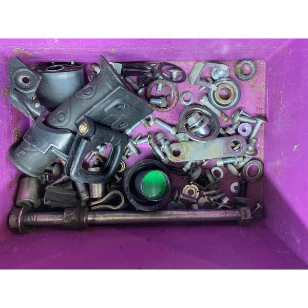 KIT BOLTS MALAGUTI CENTRE 125 160 2008-2011