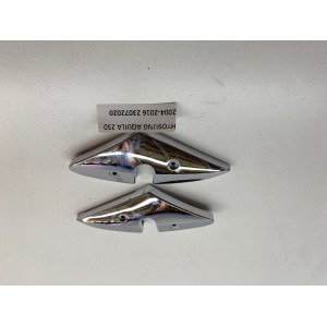 COVER DX SX PEDALINA PASSEGGERO HYOSUNG AQUILA 250 GV 2004-2016