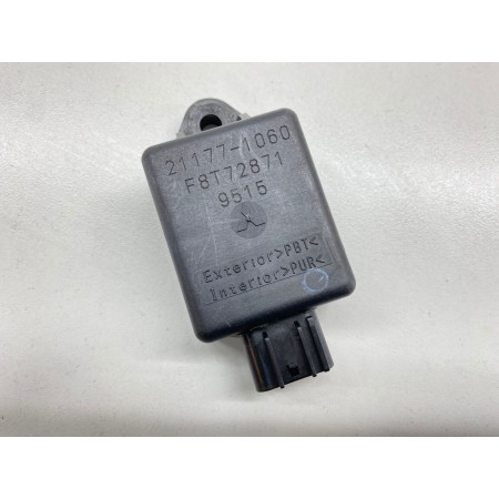 KAWASAKI ZR7 1999-2004 CARBURETTOR ECU CONTROL UNIT