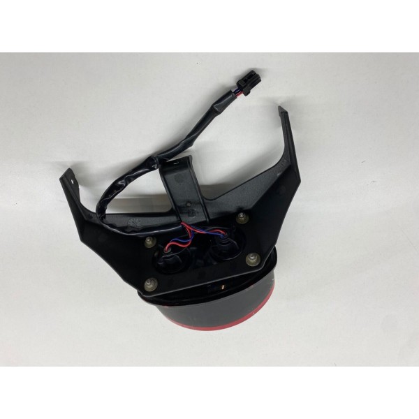 FEU ARRIERE TRIUMPH SPEED TRIPLE 955 2002-2004