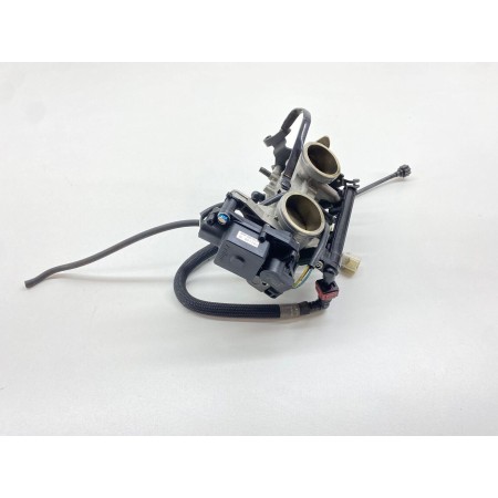 KAWASAKI ER-6F EINSPRITZDÜSENGEHÄUSE ER-6F 650 2009-2011