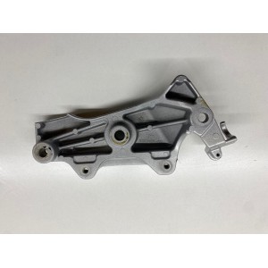 FOOTREST BRACKET RIGHT HONDA HORNET 600 S 2000-2004 2