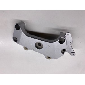 SUPPORT REPOSE-PIEDS GAUCHE HONDA HORNET 600 S 2000-2004