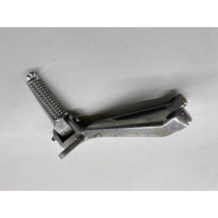 REAR PASSENGER FOOTREST LEFT YAMAHA YZF R6 1999-2002