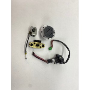 SUZUKI GSX-F GSXF 600 1997-2006 TANKDECKEL SCHLÜSSEL SCHLOSS KIT