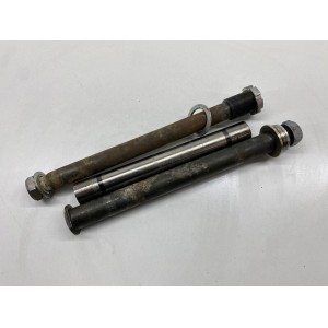 PASADOR EJE BASCULANTE YAMAHA YZF R6 2006-2015