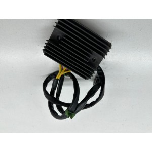 SPANNUNGSREGLER GILERA NEXUS 300 2007-2013