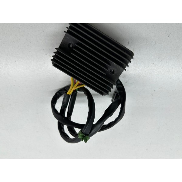 SPANNUNGSREGLER GILERA NEXUS 300 2007-2013