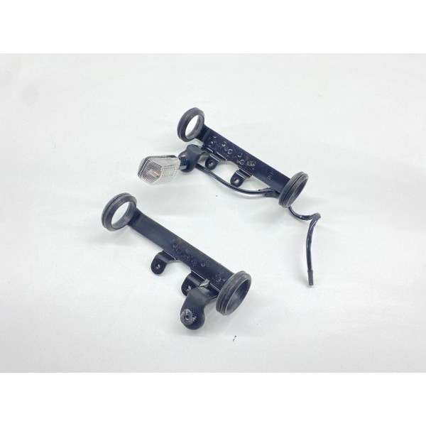 BRACKET BRACKETS FRONT RIGHT-HAND FORK INDICATORS SUZUKI SV 650 1998-2002