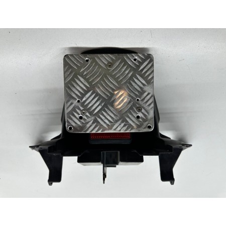 PARAFANGO POSTERIORE PORTATARGA YAMAHA MAJESTY YP 400 2009-2014