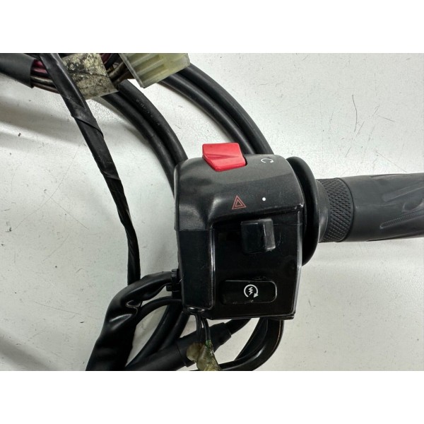 LIGHT SWITCH DIVERTER SWITCH RIGHT YAMAHA MAJESTY YP 400 2009-2014