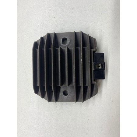 REGOLATORE DI TENSIONE YAMAHA X-MAX XMAX 250 2010-2013