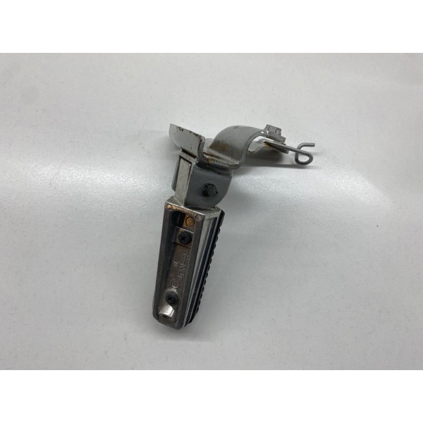 PEDALE PEDALINA POSTERIORE DESTRA DX YAMAHA TMAX T-MAX 500 2004-2007