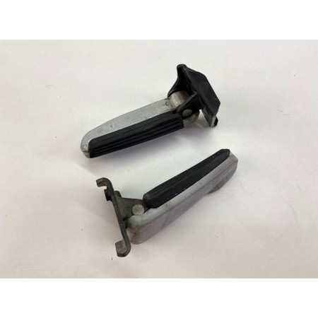 COPPIA PEDALINE PASSEGGERO POSTERIORE DX SX GILERA RUNNER 125 ST VX 2005-2016