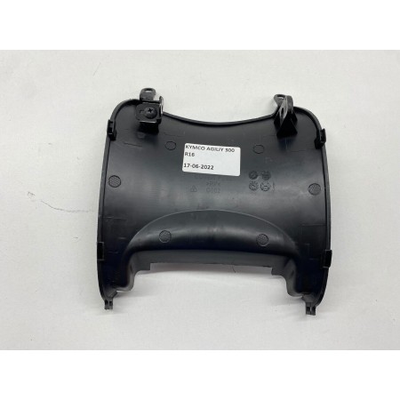 PLASTIC PEDESTRIAN TUNNEL CENTRAL DOOR KYMCO AGILITY 300 i R16 ABS 2019-2020