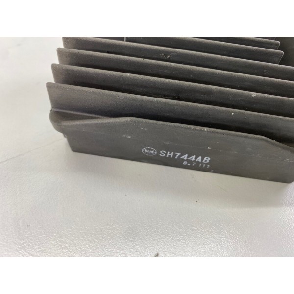 ORIGINAL SPANNUNGSREGLER APRILIA DORSODURO 750 2008-2014