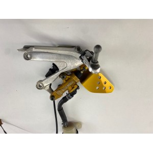 PEDANA PILOTA DESTRA DX POMPA FRENO YAMAHA YZF R6 1998 1999 2000 2001 2