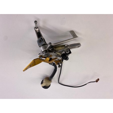 PEDANA PILOTA DESTRA DX POMPA FRENO YAMAHA YZF R6 1998 1999 2000 2001