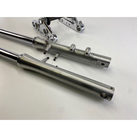 SUZUKI INTRUDER VS 600 1995-1997 COMPLETE FRONT FORK PLATES