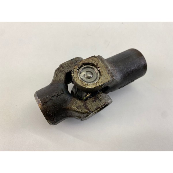 SUZUKI INTRUDER VS 600 1995-1997 UNIVERSAL JOINT