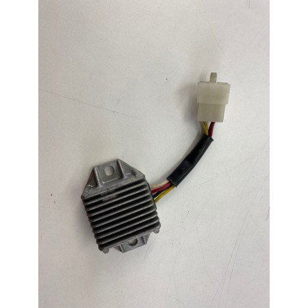 VOLTAGE REGULATOR YAMAHA DT125LC DT 125 LC 1984-1988