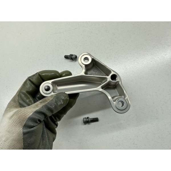 SOPORTE MOTOR IZQUIERDO DUCATI PANIGALE STREETFIGHTER V4S V4 S