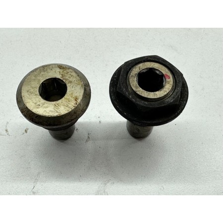 COPPIA PERNI VITI CAMBIO CARDANO BMW R 850 R R28 R850 R 1999-2000-2007