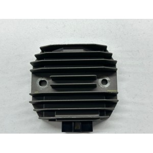 VOLTAGE REGULATOR YAMAHA TMAX T-MAX 500 2001-2003