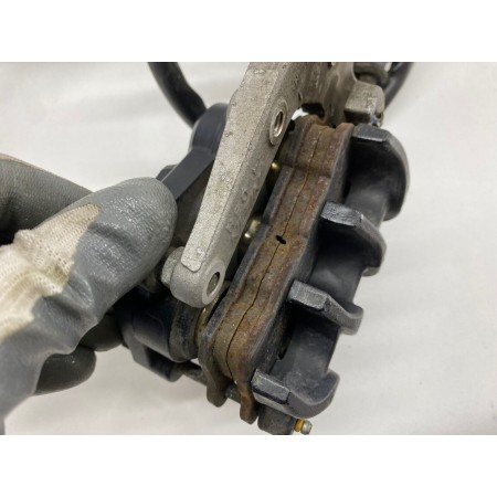 BREMSSATTEL VORNE SUZUKI BURGMAN 125 2006 2007 2008 2009 2010 2011 2012