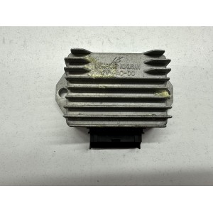 REGOLATORE DI TENSIONE PIAGGIO ZIP 50 2T 2001-2018