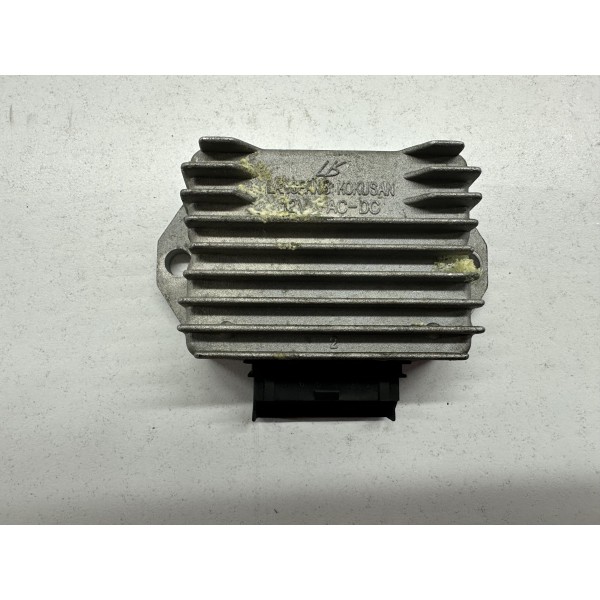 REGULADOR DE VOLTAJE PIAGGIO ZIP 50 2T 2001-2018