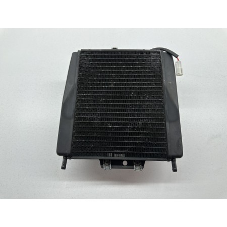 KÜHLER MIT ELEKTRISCHEM LÜFTER PIAGGIO MP3 300 HYBRID 2010-2016