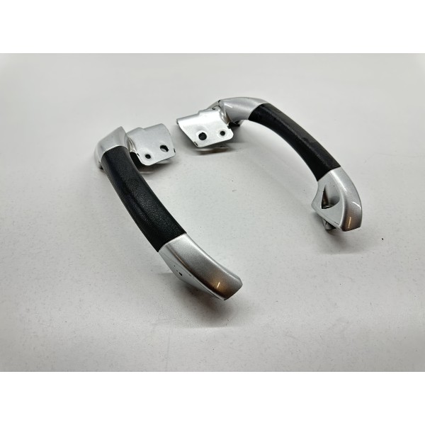 PAAR GRIFFE HINTEN RECHTS PIAGGIO MP3 300...