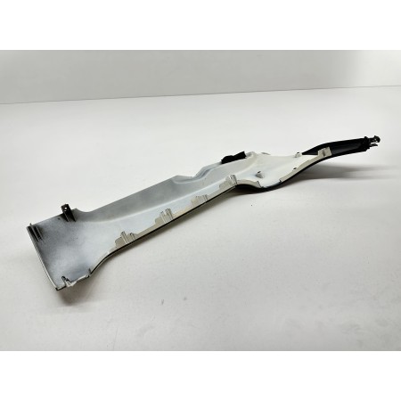 SIDE FAIRING UNDER FOOTBOARD LEFT LEFT PIAGGIO MP3 300 HYBRID 2010-2016