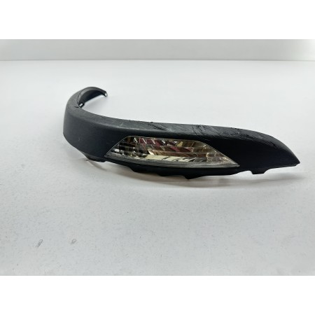 CARÉNAGE AVANT FLÈCHE GAUCHE PIAGGIO MP3 300 HYBRID 2010-2016