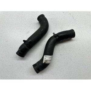 PAIR OF RUBBER RADIATOR HOSES KTM 690 DUKE 690 2012-2015