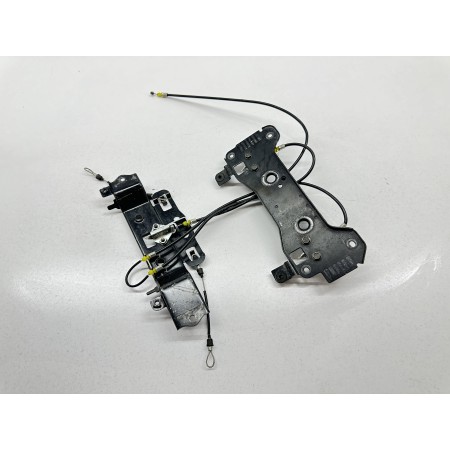 GANCI SUPPORTI SERRATURE SELLA KAWASAKI Z750 Z 750 2007-2014