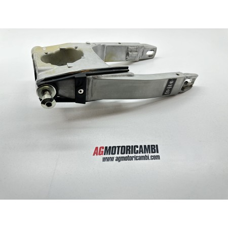 FORCELLONE POSTERIORE TRIUMPH SPRINT RS 955 i 1998-2004