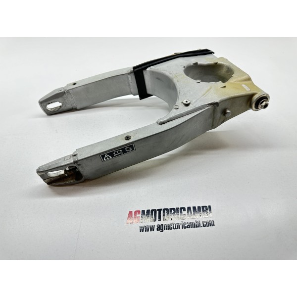 FORCELLONE POSTERIORE TRIUMPH SPRINT RS 955 i...