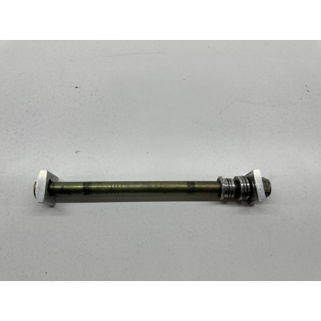 EJE TRASERO TRIUMPH SPRINT RS 955 i 1998-2004