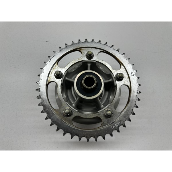 REAR WHEEL HUB TRIUMPH SPRINT RS 955 i 1998-2004