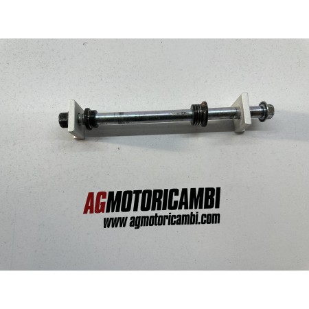 PERNO ASSE RUOTA POSTERIORE YAMAHA YZF R 125 2008-2013