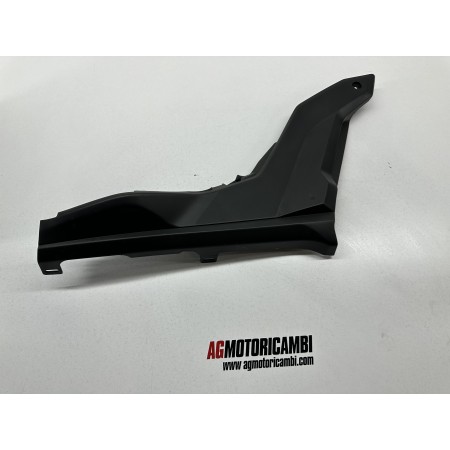 CACHE CARÉNAGE AVANT RÉSERVOIR DROIT YAMAHA YZF-R 125 2019-2021
