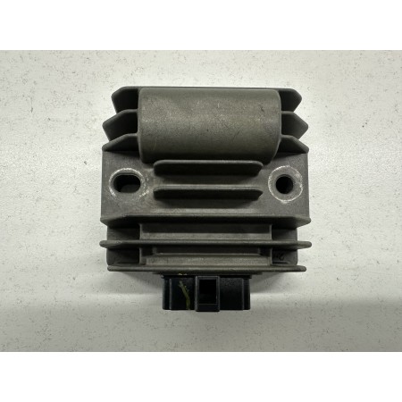 RÉGULATEUR DE TENSION YAMAHA YZF-R 125 2019-2021