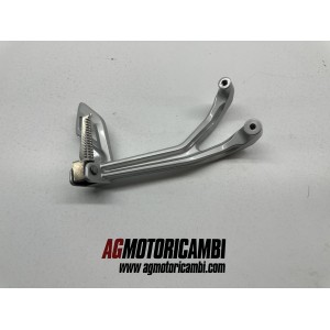 PEDALINA PEDANA PASSEGGERO POSTERIORE DX YAMAHA YZF-R 125...