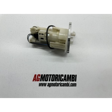 POMPE A ESSENCE TRIUMPH STREET TRIPLE 675 ABS 2013-2017